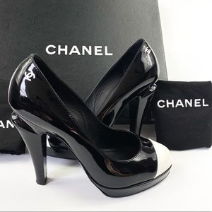 CHANEL Black White Patent Leather heel Size 36 1/2